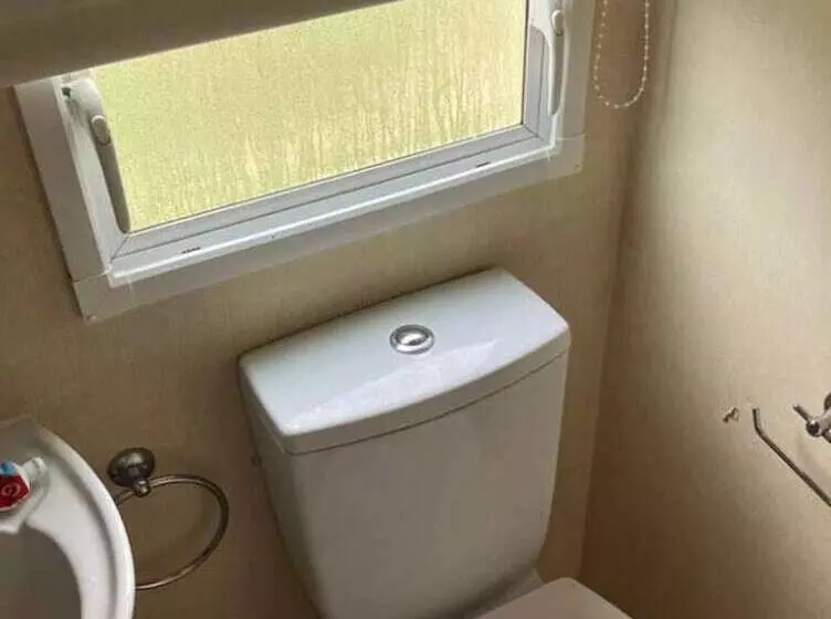 2 Bed Caravan In Mablethorpe Sea Front Location