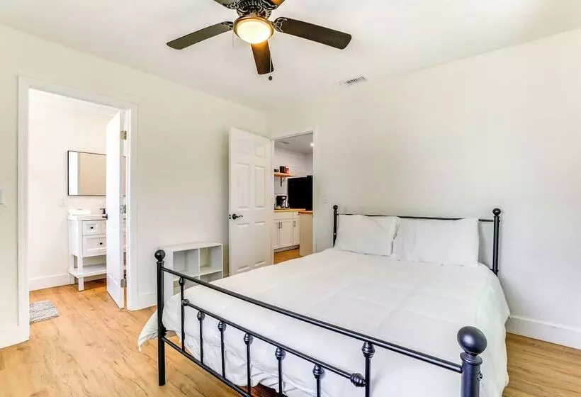 Bradenton Home W/ Gas Grill: 7 Mi To Beaches!