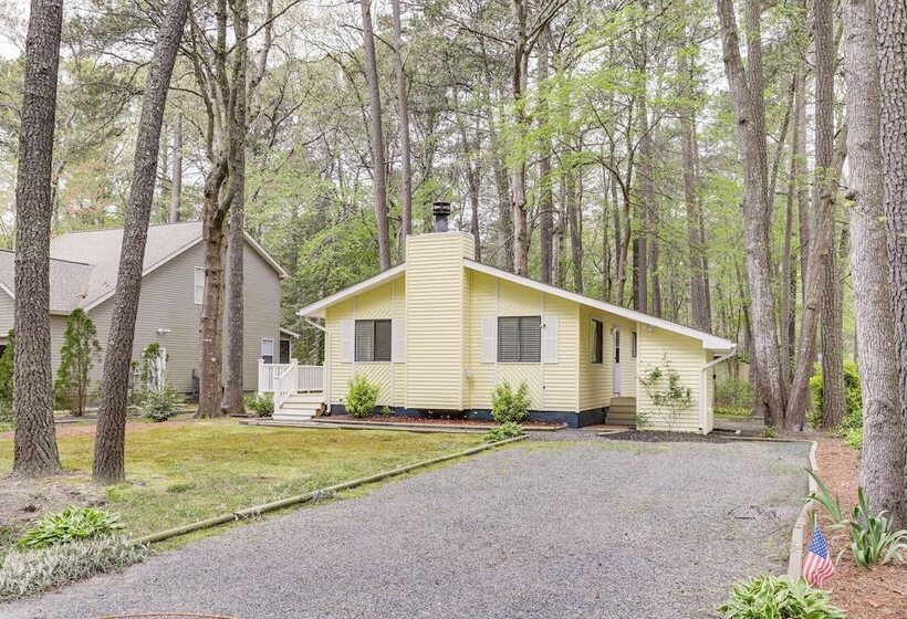 Charming Ocean Pines Home 9 Mi To Beach!