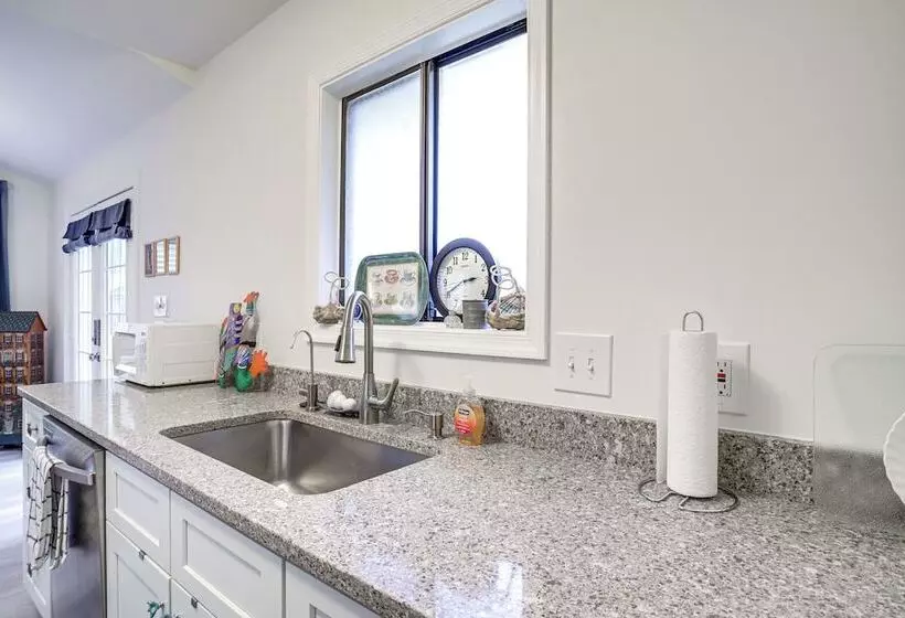 Charming Ocean Pines Home   9 Mi To Beach!