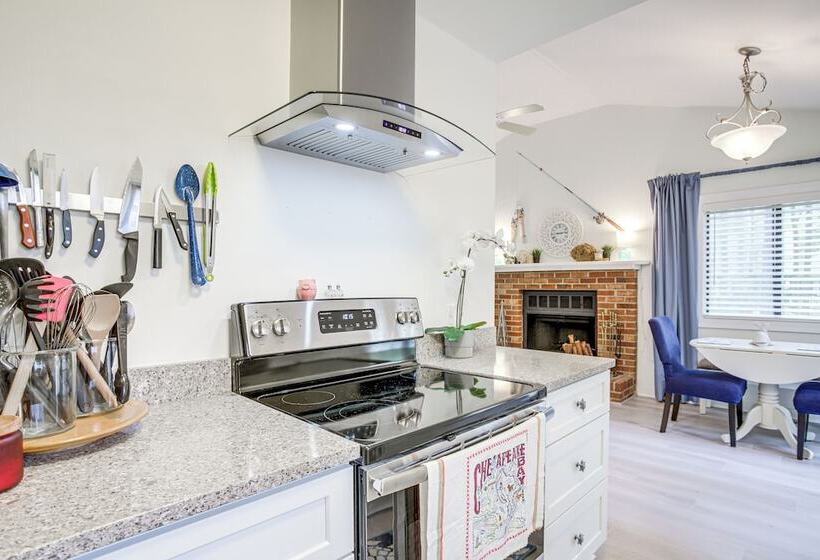 Charming Ocean Pines Home 9 Mi To Beach!