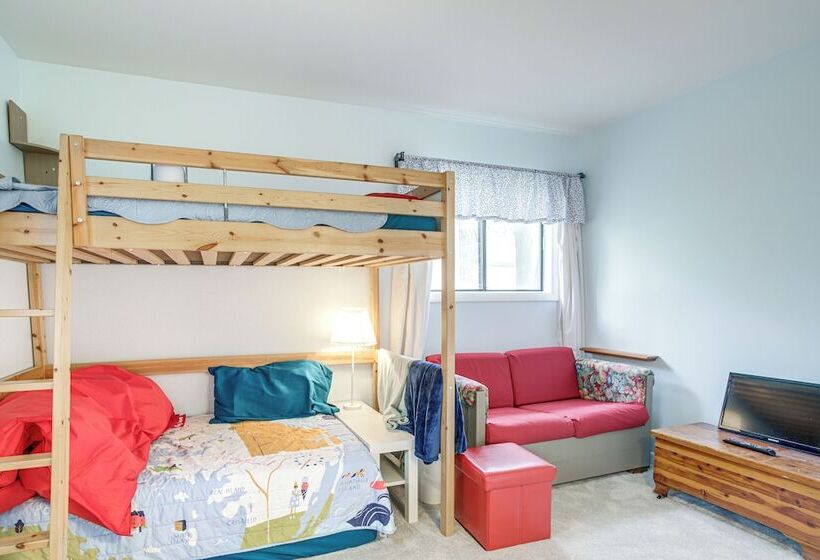 Charming Ocean Pines Home 9 Mi To Beach!