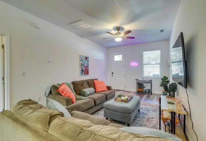 Charming Tampa Home < 3 Mi To Busch Gardens!