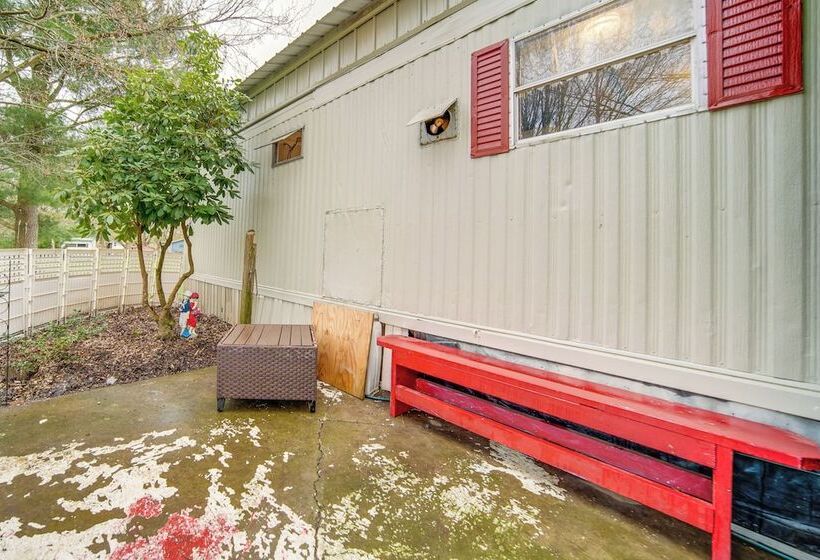 Andover Home Near State Park W/ Patio & Yard!