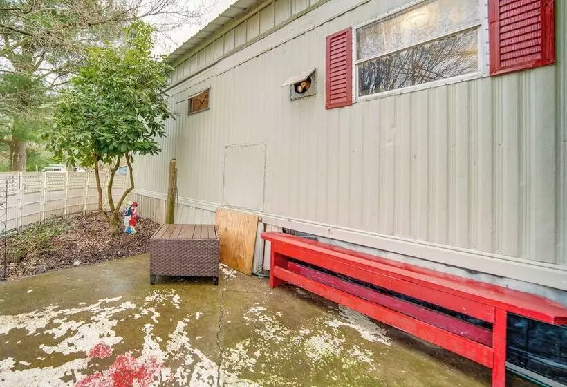 Andover Home Near State Park W/ Patio & Yard!