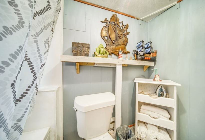 Andover Home Near State Park W/ Patio & Yard!