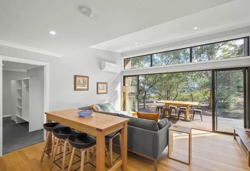 Herlihys On Huon Cabin 2