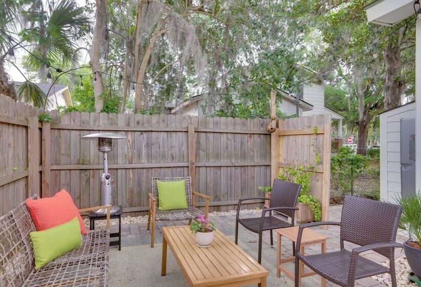 Home In Beaufort Historic District W/ Private Yard