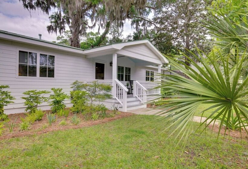 Home In Beaufort Historic District W/ Private Yard