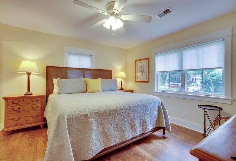 Home In Beaufort Historic District W/ Private Yard