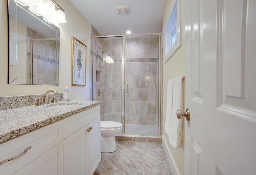 Home In Beaufort Historic District W/ Private Yard