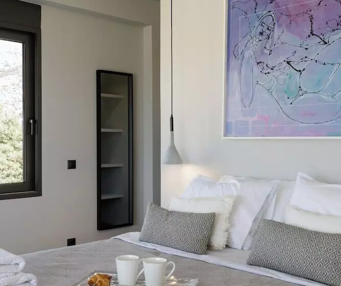 Hotelli Athens Riviera Suites