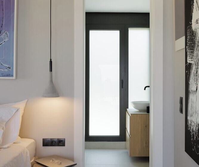 Hotel Athens Riviera Suites