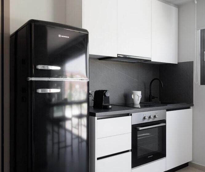 Hotel Athens Riviera Suites