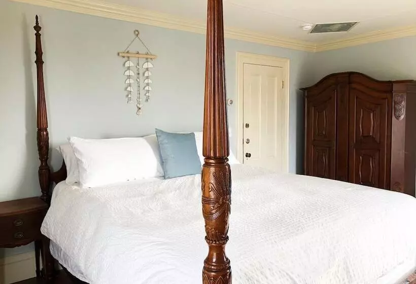 Hotelli The Weller House