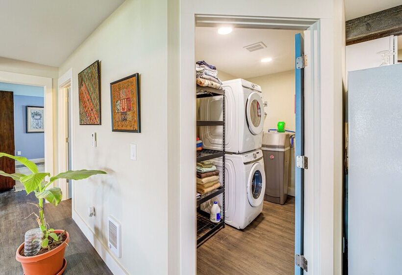 Lakefront Oroville Paradise: Private Beach & Dock!