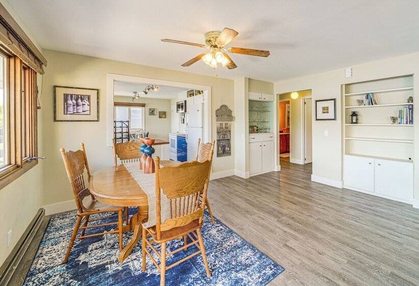 Lakefront Oroville Paradise: Private Beach & Dock!