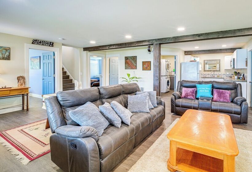 Lakefront Oroville Paradise: Private Beach & Dock!