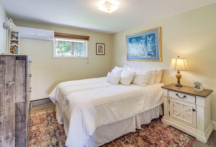 Lakefront Oroville Paradise: Private Beach & Dock!