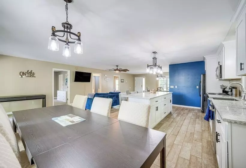 Milledgeville Home W/ Game Room & Private Dock!