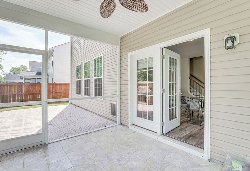 Pet Friendly Ladson Home: 23 Mi To Charleston!