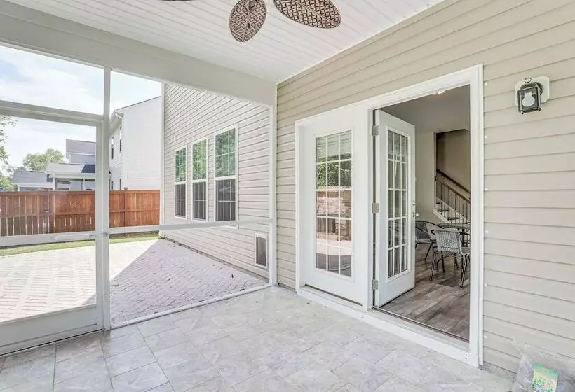 Pet Friendly Ladson Home: 23 Mi To Charleston!