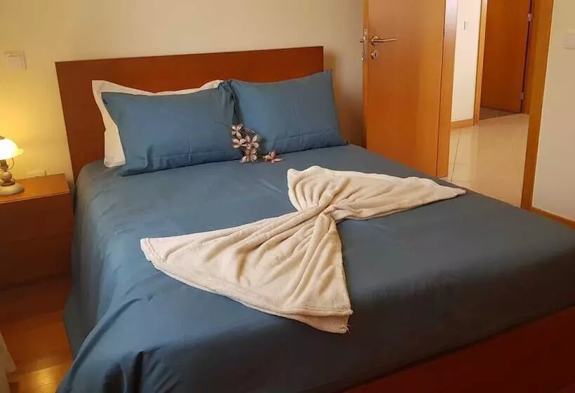 Residenssi Remarkable 3 Bed House In Machico