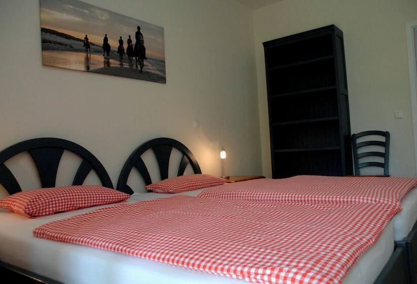 リゾートホテル Bernsteinland Hirschburg