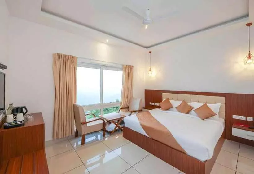 Sprise Munnar Resort And Spa