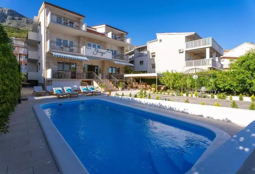 Storge Boutique Bed & Breakfast