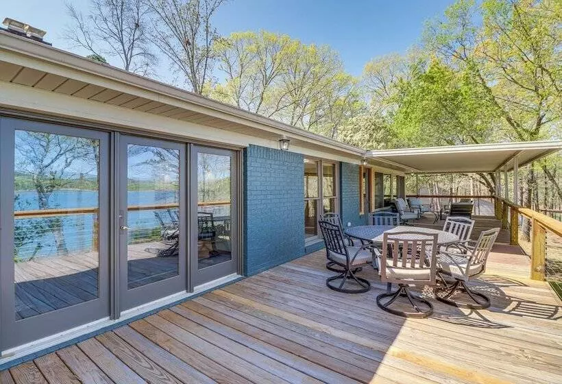 Tranquil Lakefront Greers Ferry Escape W/ Fire Pit