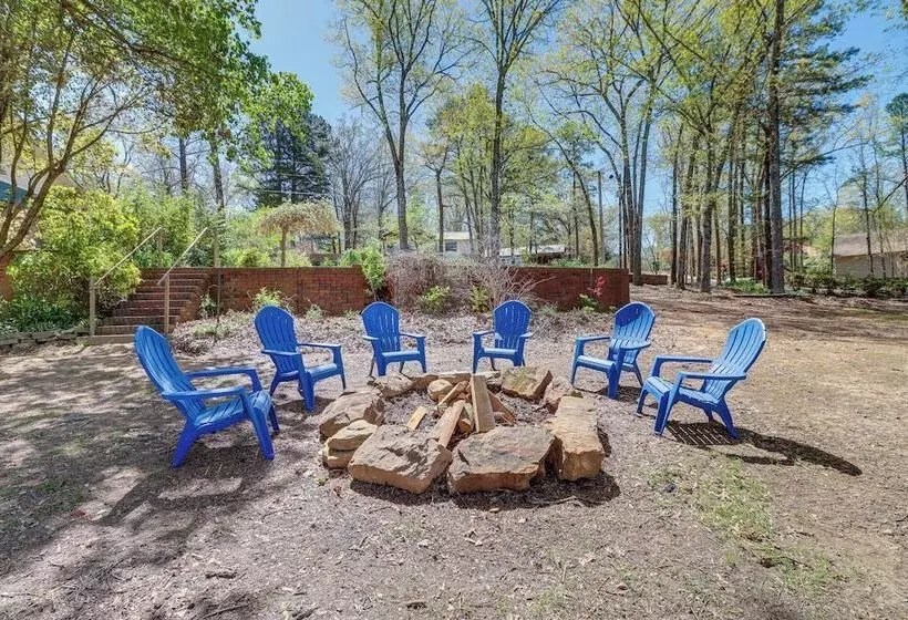 Tranquil Lakefront Greers Ferry Escape W/ Fire Pit