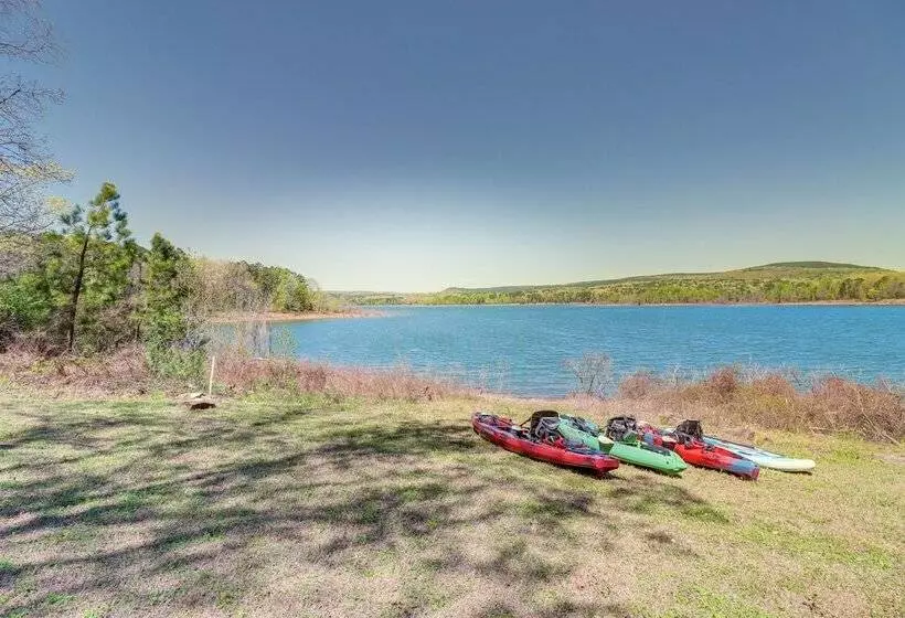 Tranquil Lakefront Greers Ferry Escape W/ Fire Pit