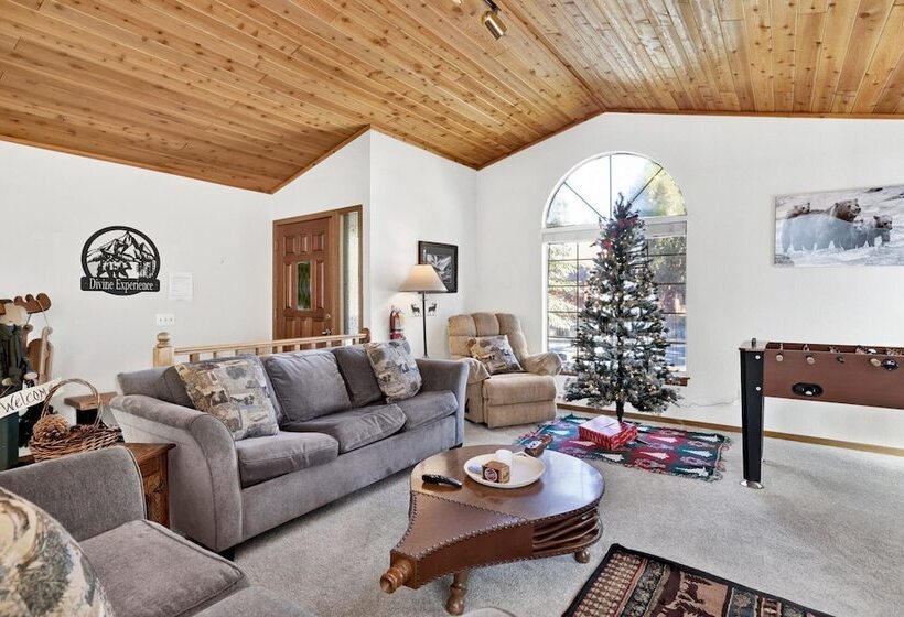 Divine Chateau #2357