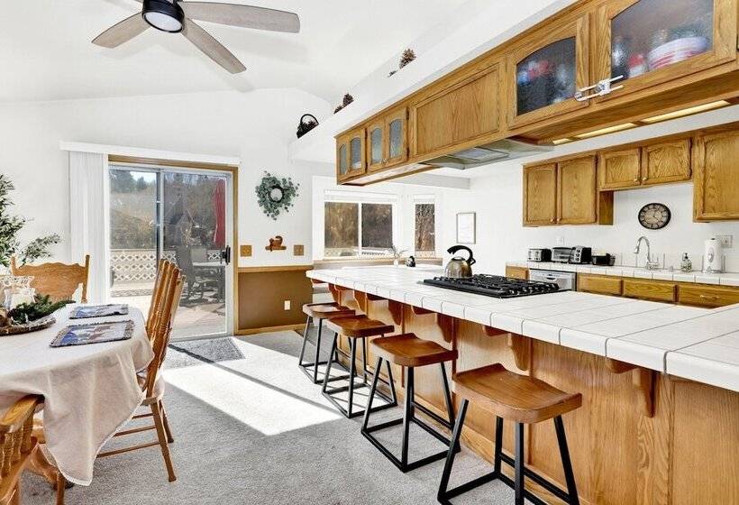 Divine Chateau #2357