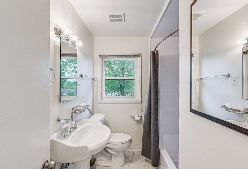 Family Friendly Home < 5 Mi To Downtown Nashville