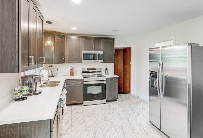 Family Friendly Home < 5 Mi To Downtown Nashville