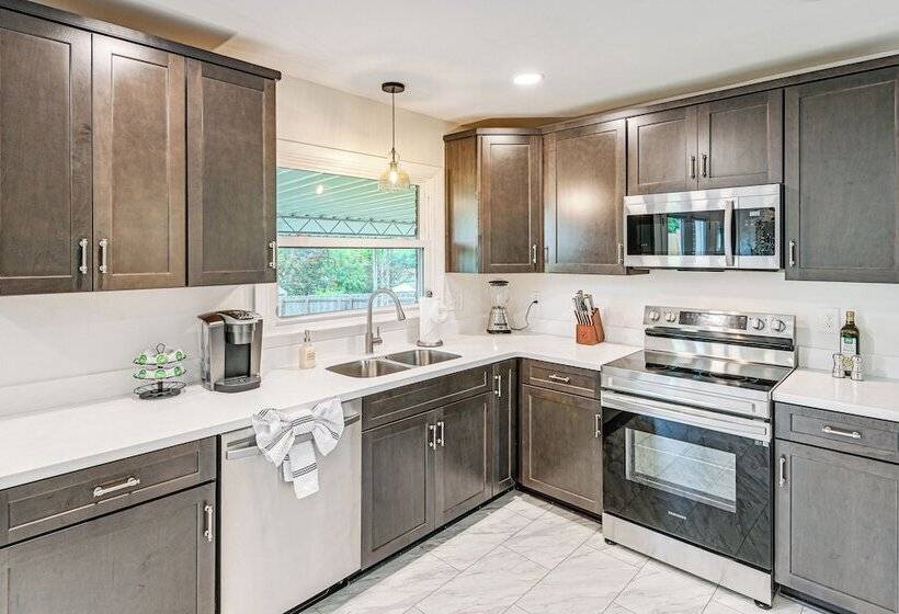 Family Friendly Home < 5 Mi To Downtown Nashville