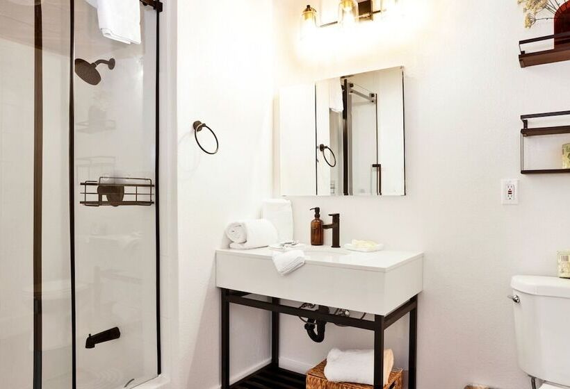 Gold Mountain Hideaway! #2350