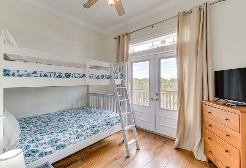 Gulf Shores Beach House W/ Deck: Walk To Shore!