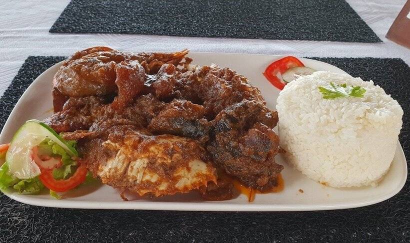 هتل African Sands Lodge