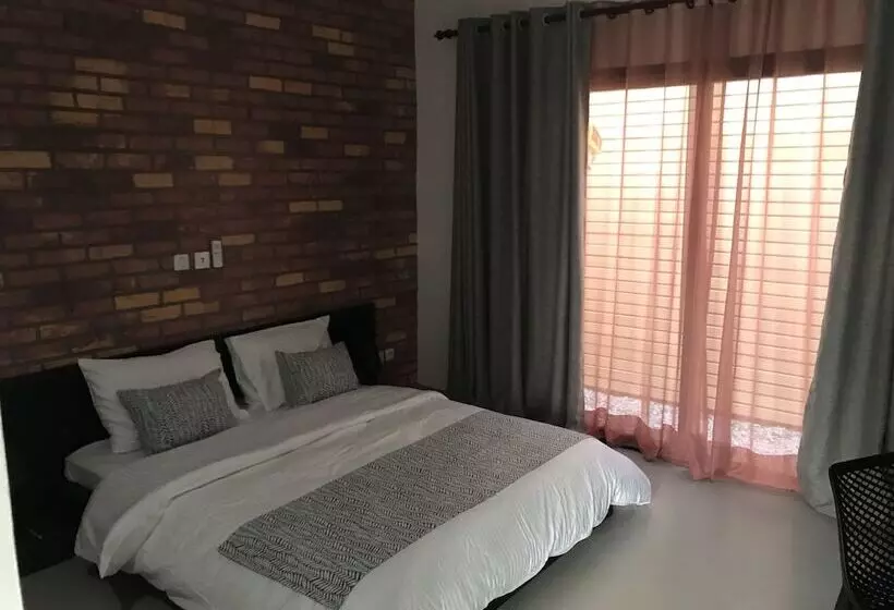 هتل African Sands Lodge