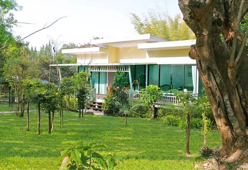 ホテル Ban Pasak Resort Suan Phueng