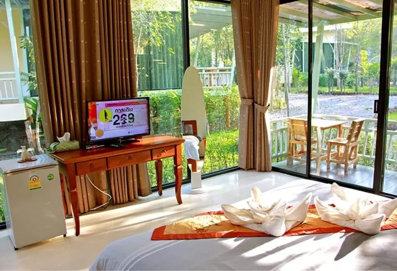 ホテル Ban Pasak Resort Suan Phueng
