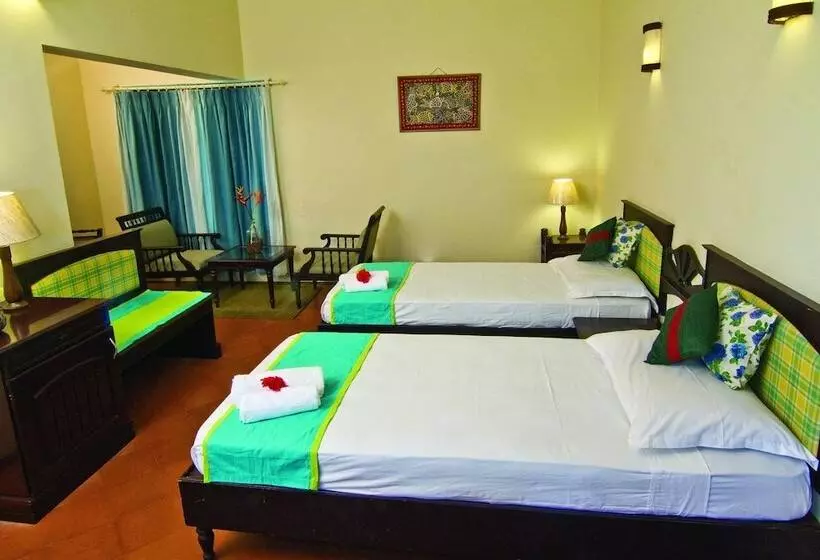 ホテル Blooming Bay - Clifftop Beach Resort