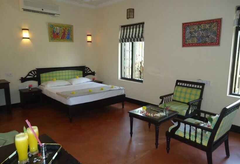 فندق Blooming Bay - Clifftop Beach Resort