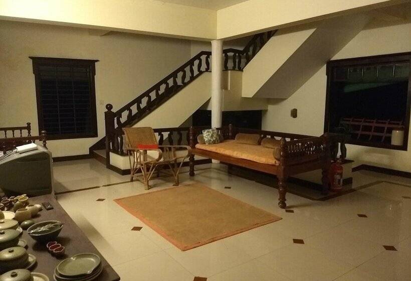 فندق Blooming Bay - Clifftop Beach Resort