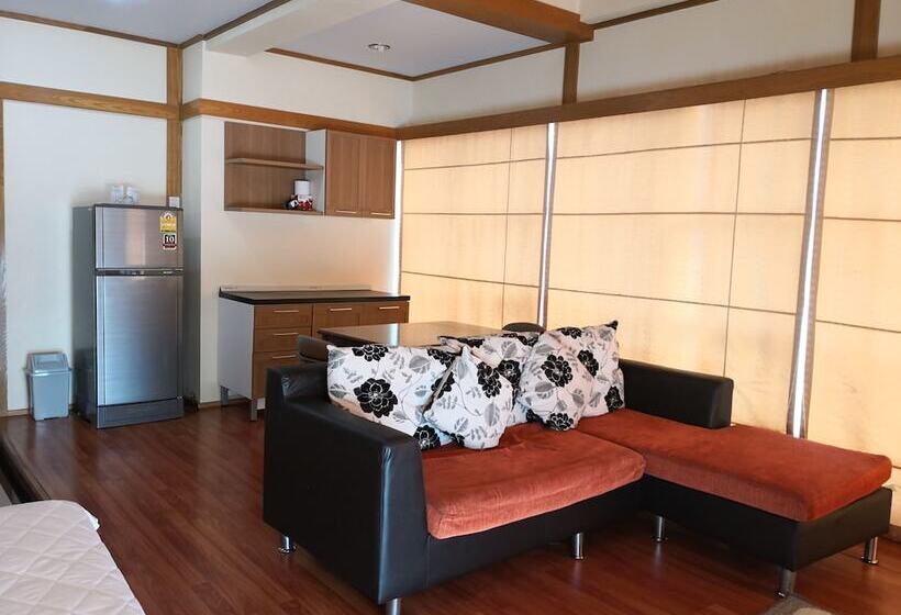 בית מלון כפרי Choke Set Thee House