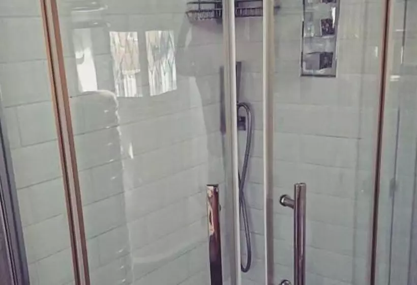 Hotelli John Wayne Lodge