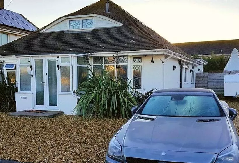 Hotelli John Wayne Lodge